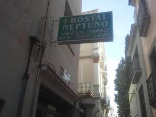 Neptuno Hostal Lloret de Mar Exterior foto